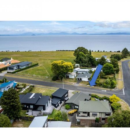 You Little Beauty - Wharewaka Beach Magic Таупо Екстериор снимка